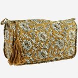 Neceser mostaza con girsoles elaborado artesanalmente a mano.Artesania Textil