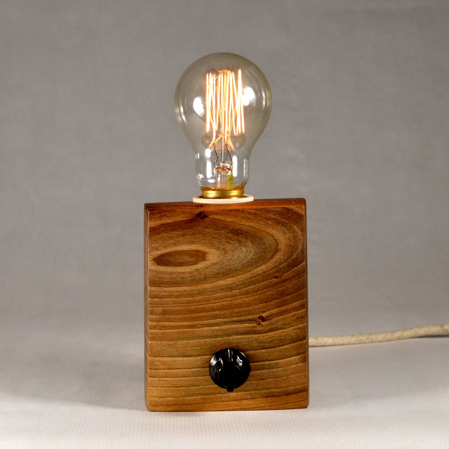 lampara-madera-reciclada-coolmaison