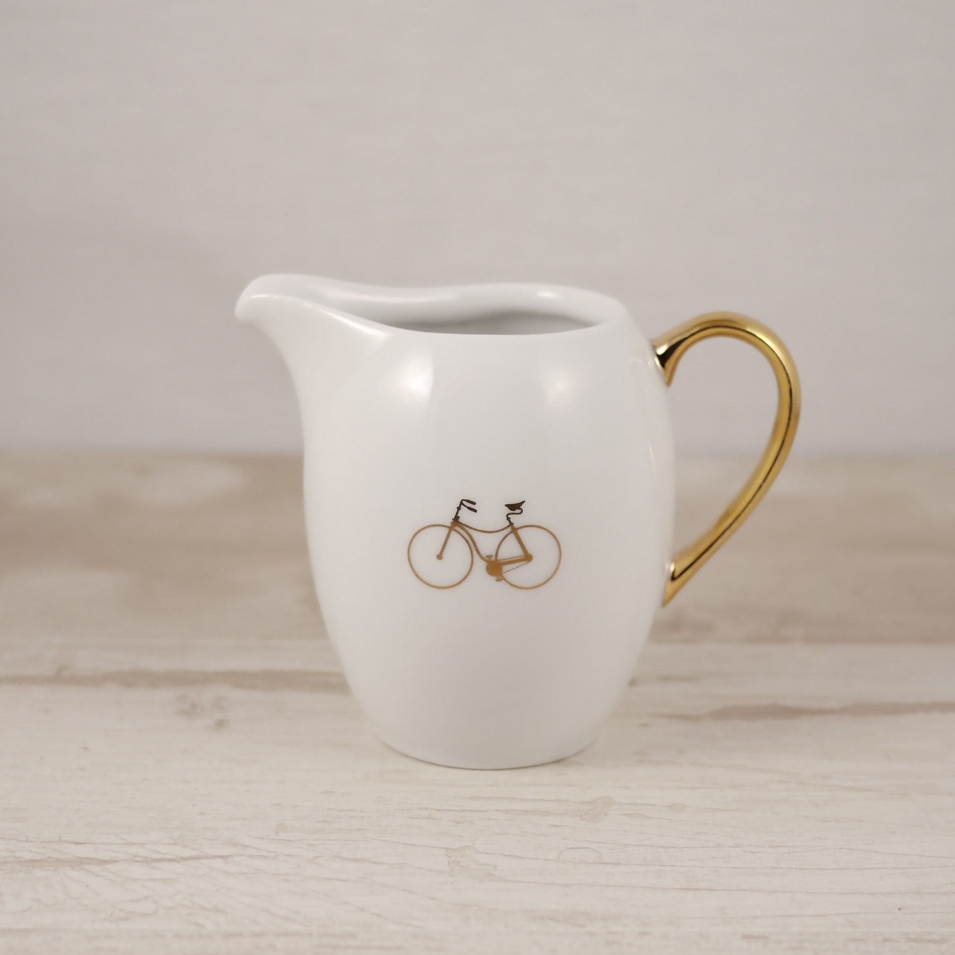 jarrita-leche-kurt-godel-vajillas-de-ultramar-coolmaison