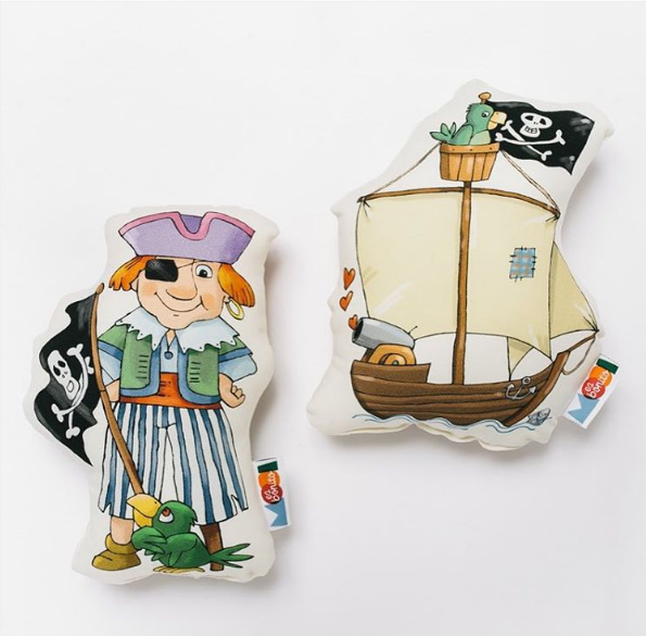 coolmaison-mooiesbonito-barco-pirata