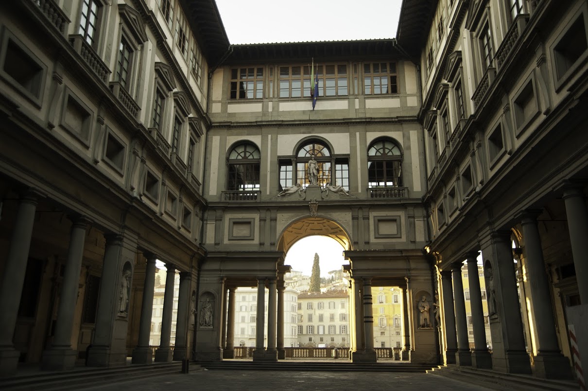 galeria-uffizi-florencia-medici-coolmaison